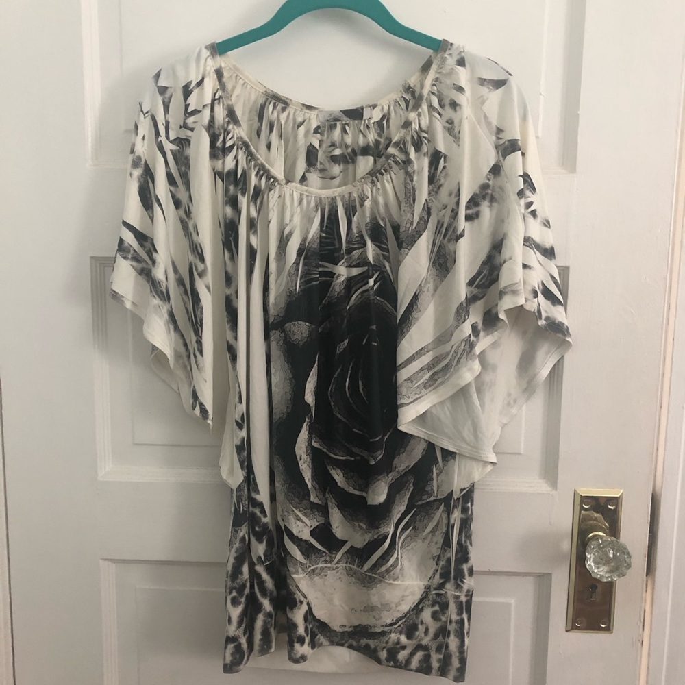 SALE⚡️ Charlotte Russe Rose Shirt